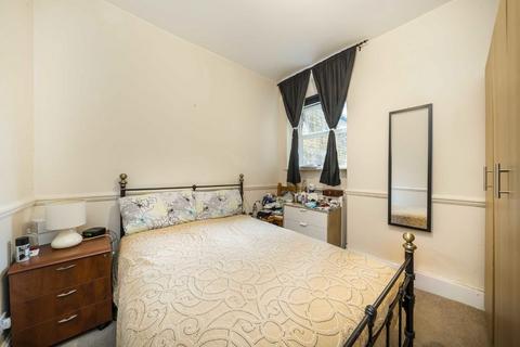 1 bedroom flat to rent, Kingston Road, London SW19