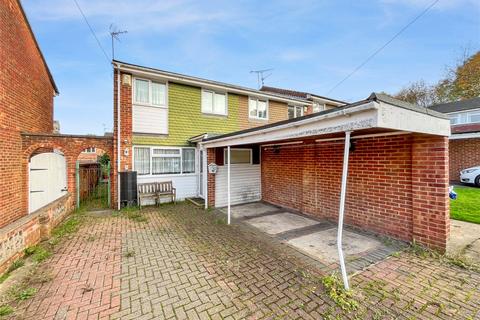 3 bedroom end of terrace house for sale, Mincers Close, Lordswood, Kent, ME5