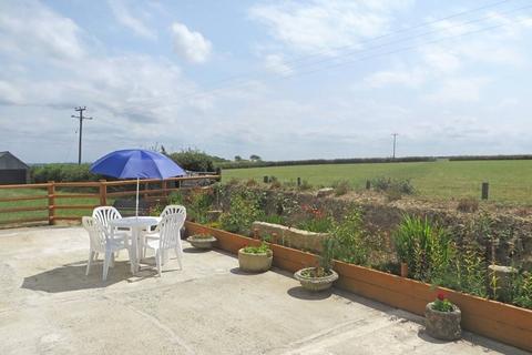 2 bedroom bungalow to rent, Grimscott, Bude