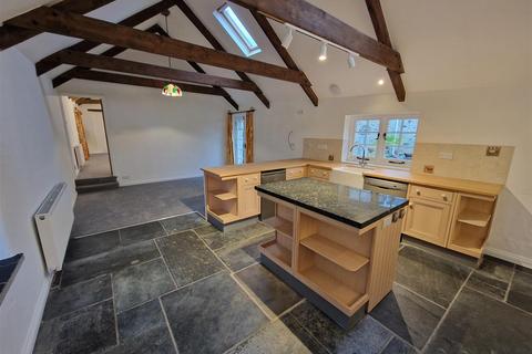 1 bedroom barn conversion to rent, Ladock