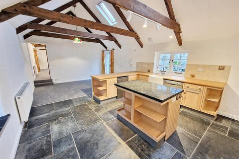 1 bedroom barn conversion to rent, Ladock