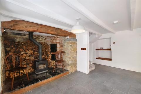 2 bedroom cottage for sale, Newport