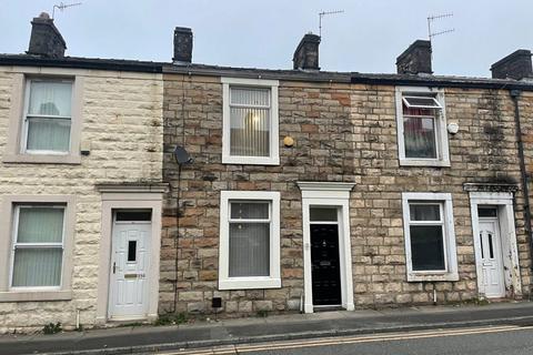 2 bedroom terraced house to rent, Wellington Street, Accrington