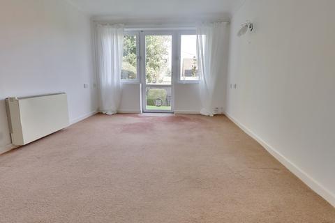 1 bedroom ground floor flat for sale, Brinton Lane, Hythe