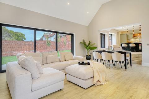 4 bedroom detached house for sale, at Nationwide, Stock Road, Farrows Farm CM4