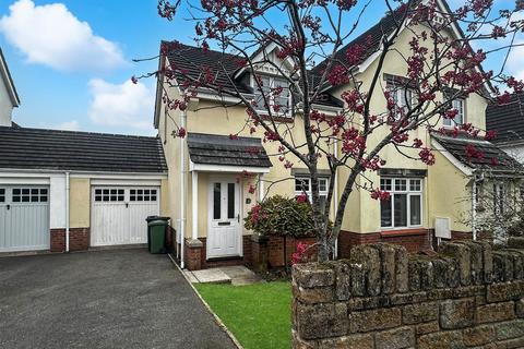 2 bedroom semi-detached house for sale, Barleycorn Fields, Barnstaple EX32