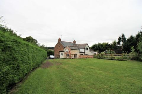 2 bedroom semi-detached house to rent, Big Walls, Ruyton XI Towns, Shrewsbury, SY4