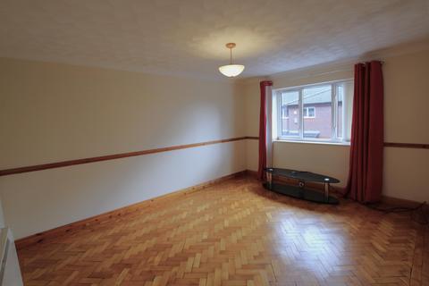 2 bedroom flat to rent, Menai Mews, Prescot L34