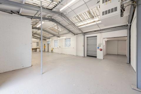 Industrial unit to rent, Pearson Street, Lye, DY9 8BB