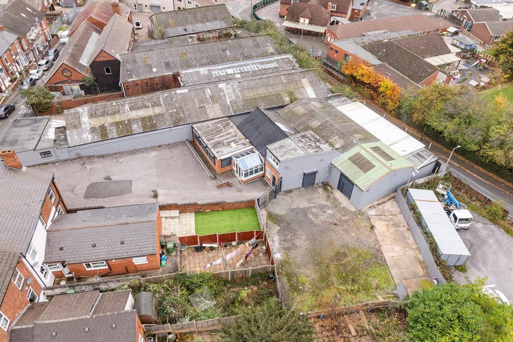 Pearson Street Warehouse 0980.jpg