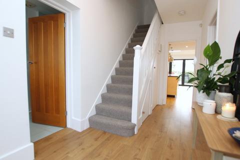 4 Bond Road, Poole, BH15 3RT