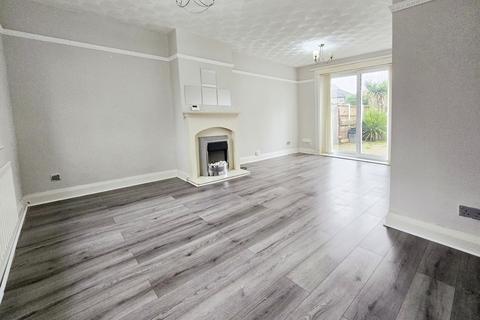 3 bedroom terraced house for sale, Westenra Avenue, Ellesmere Port, Cheshire, CH65