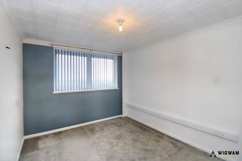 2 bedroom flat for sale, Lindsey Place, Hull, East Riding of Yorkshire, HU4 6AF