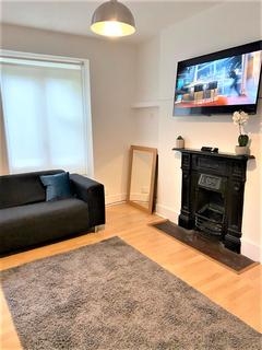 1 bedroom flat to rent, Pleasant Place, London N1