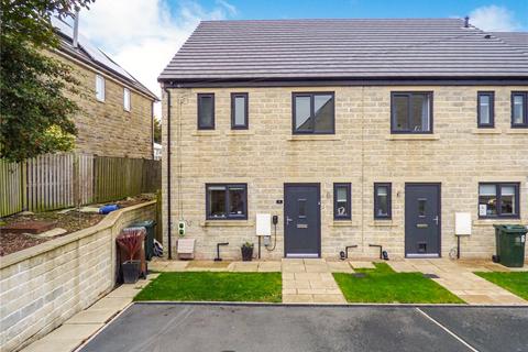 3 bedroom end of terrace house for sale, Bronte Court, Thornton, Bradford, West Yorkshire, BD13