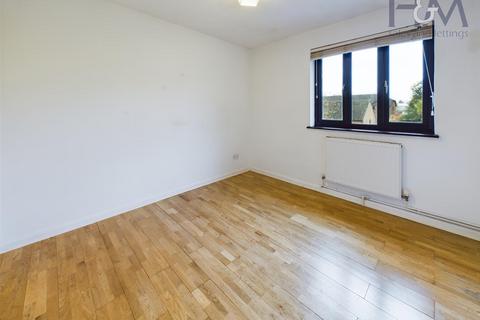 1 bedroom apartment for sale, Tippett Court, London Road, Stevenage