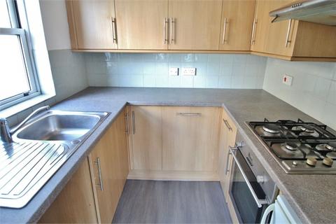 1 bedroom flat to rent, Regency Square, Brighton, BN1