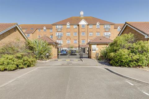 2 bedroom apartment to rent, Anchor Close, Shoreham-By-Sea, BN43