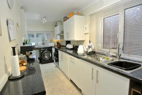 4 bedroom house for sale, Gilmore Crescent, Ashford TW15