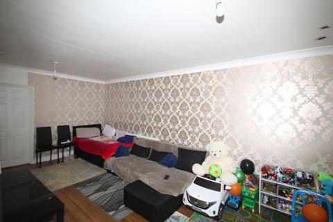 2 bedroom flat to rent, Northolt Road, Harrow, Middlesex, HA2