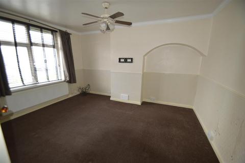 3 bedroom terraced house for sale, Eastfield Road, Dagenham