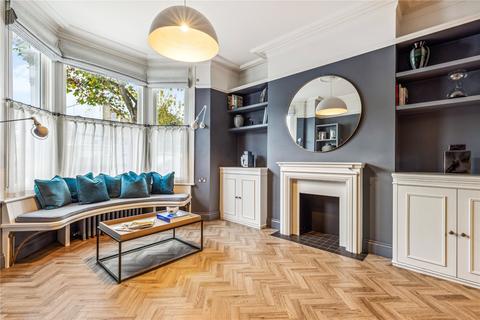 39 Marney Road, London, SW11 5EW