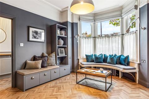 39 Marney Road, London, SW11 5EW