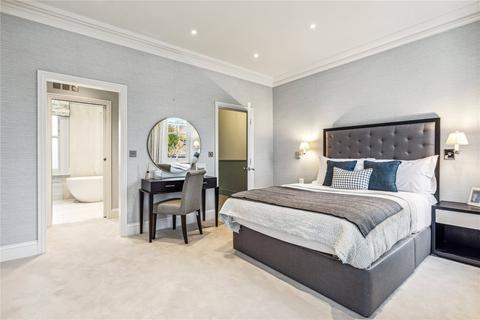 39 Marney Road, London, SW11 5EW
