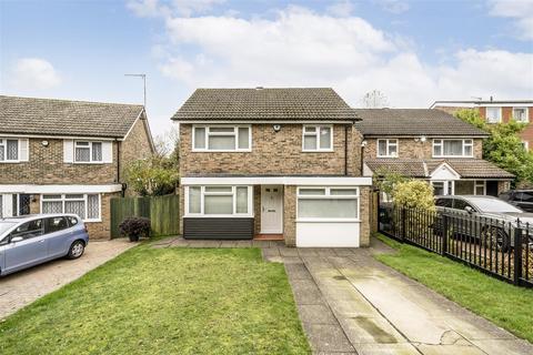 3 bedroom detached house for sale, Acacia Close, Stanmore HA7