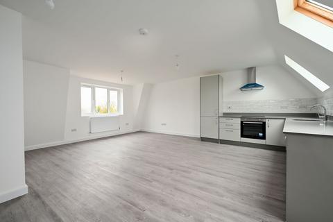 2 bedroom apartment to rent, Lynchford Road, Farnborough, GU14