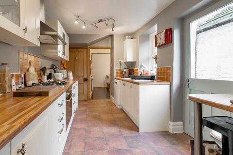 3 bedroom terraced house for sale, 74 Burneside Road, Kendal, Cumbria, LA9 4RT