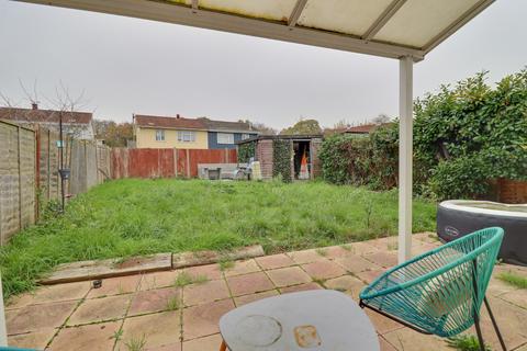 34 Barnfield Close, Southampton, SO19 9GT
