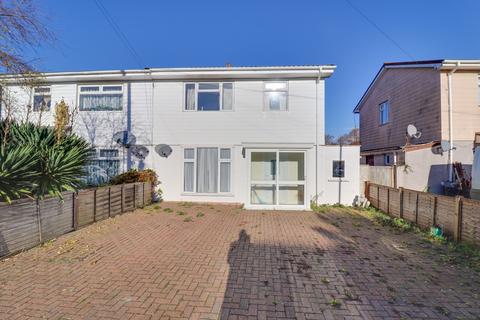 3 bedroom semi-detached house for sale, Barnfield Close, Weston