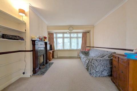 undefined, Staines Road, Feltham, TW14