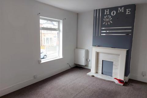 1 bedroom maisonette to rent, Shirburn Avenue, Mansfield