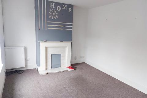 1 bedroom maisonette to rent, Shirburn Avenue, Mansfield