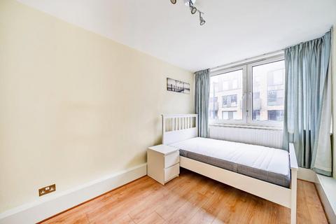 3 bedroom flat for sale, Banner Street, Clerkenwell