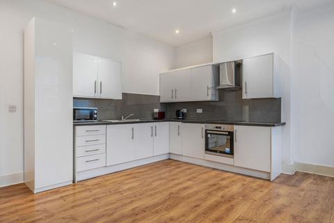 2 bedroom flat for sale, North End Road, Fulham