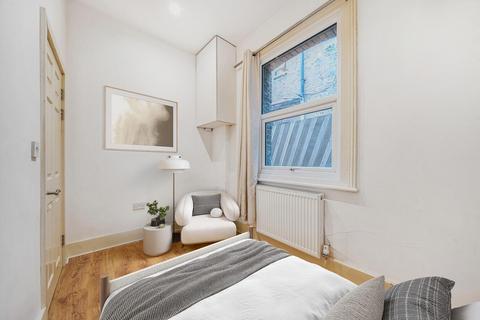 2 bedroom flat for sale, North End Road, Fulham