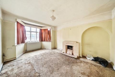 3 bedroom semi-detached house for sale, Beverley Way, New Malden, SW20