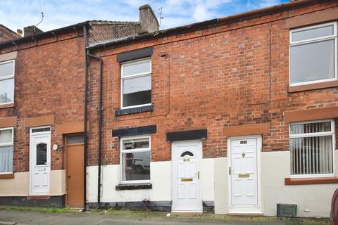 2 bedroom terraced house to rent, Church Street, Talke