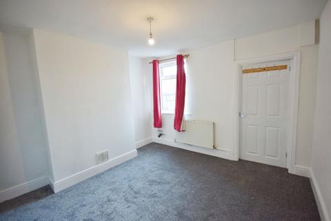 2 bedroom terraced house to rent, Church Street, Talke