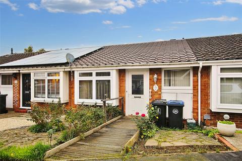 1 bedroom bungalow for sale, Staveley Way, Woking GU21