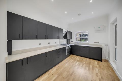 2 bedroom flat for sale, 18 Median Road, Hackney E5