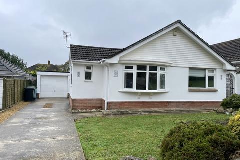 2 bedroom detached bungalow for sale, Steepleton Road, Broadstone