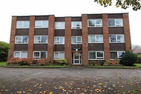 2 bedroom apartment for sale, Regis Road, Tettenhall, Wolverhampton, WV6