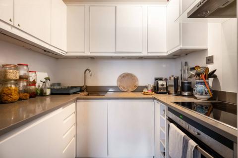 1 bedroom flat for sale, Pinehurst Court, Notting Hill, London, W11