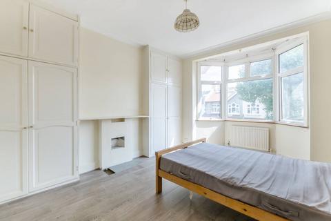 4 bedroom terraced house to rent, Montana Road, Tooting Bec, London, SW17