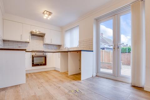 3 bedroom end of terrace house for sale, Bishops Walk, Sheffield S26