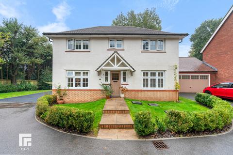 4 bedroom detached house to rent, Burdons Close, Wenvoe